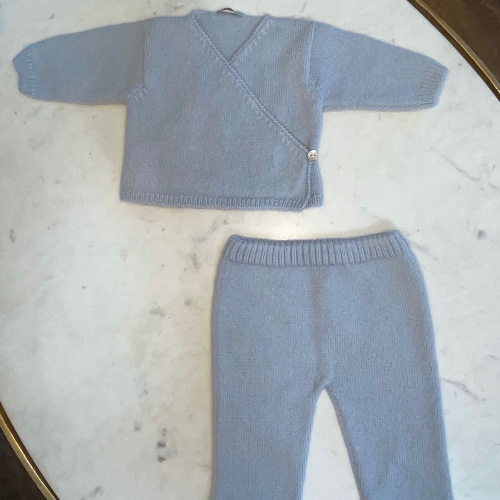 100% wool newborn set